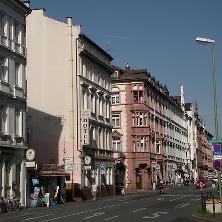 Hotel Garni Djaran Offenbach am Main Ngoại thất bức ảnh